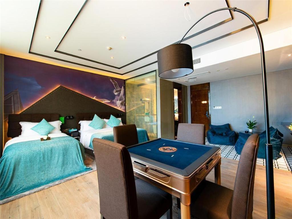 Xana Hotelle-Hotel Luzhou Baizitu Square Esterno foto