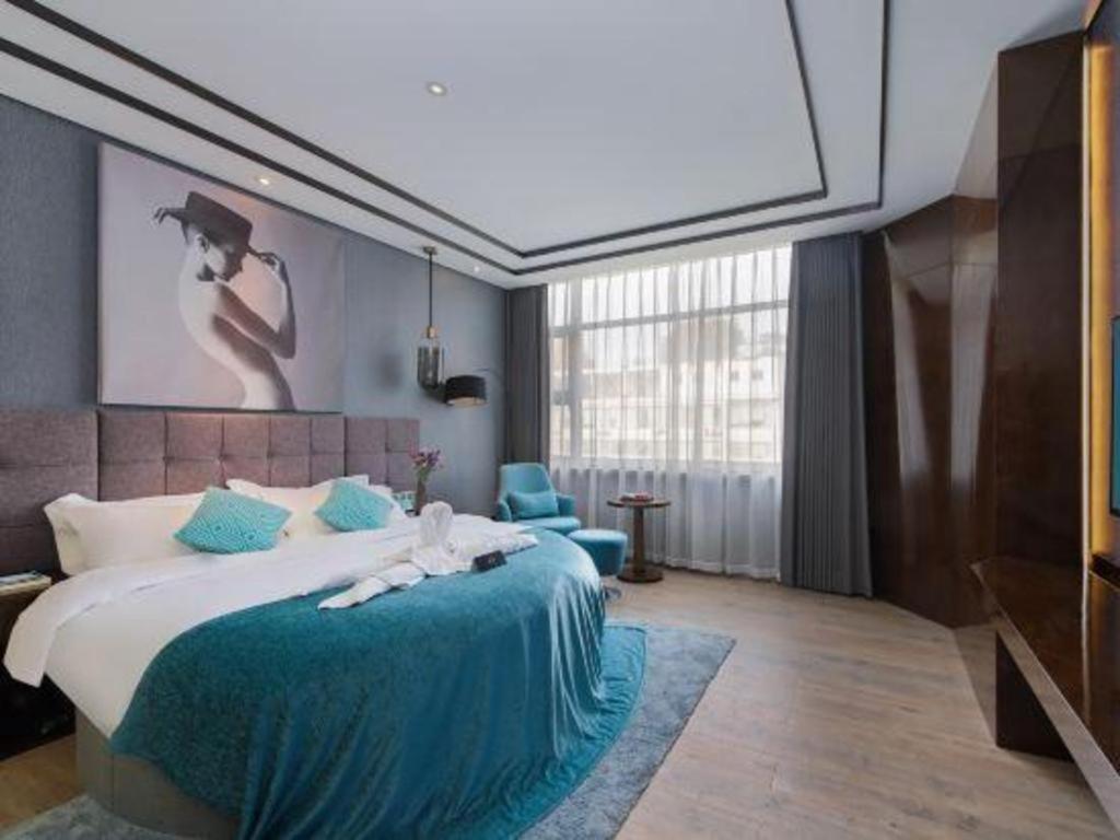 Xana Hotelle-Hotel Luzhou Baizitu Square Esterno foto